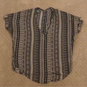 Lush Black and Gray Patterned Blouse